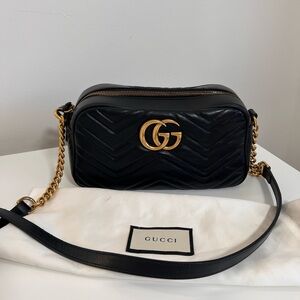 GG Marmont small shoulder bag